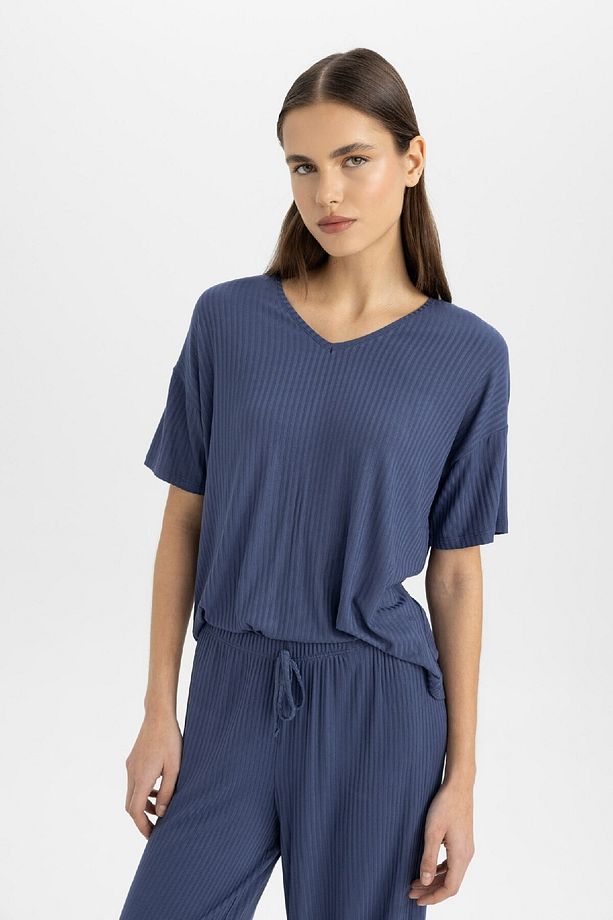 Regular Fit V Yaka Kısa Kollu Casual Pijama Üstü-fall In Love B6181ax24sp - 4