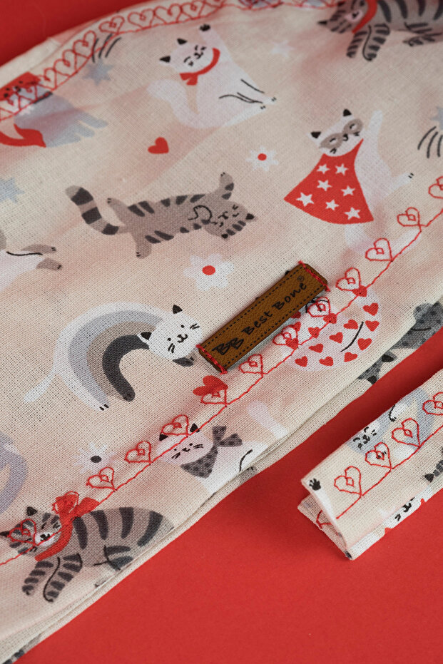 Tatlı Kediler Desenli Cerrahi Bone - 2