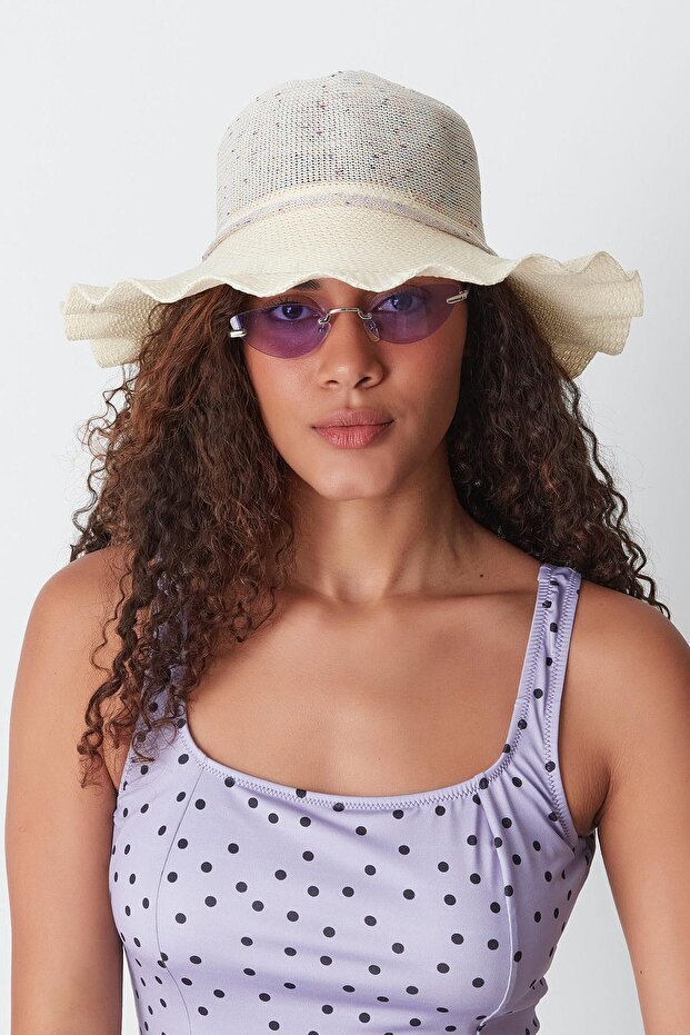 Kapelusz plażowy w kolorze merceryzowanego jasnobeżowego - T23740-07 - 1