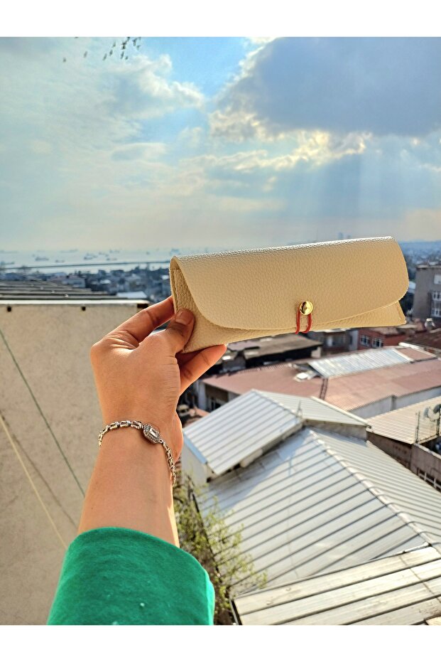 Beige Glasses Case with Red String - 2