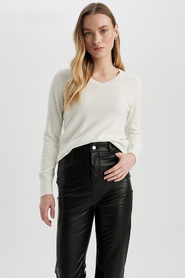 Regular Fit V Yaka Basic Düz Triko Kazak F7088az23wn - 1