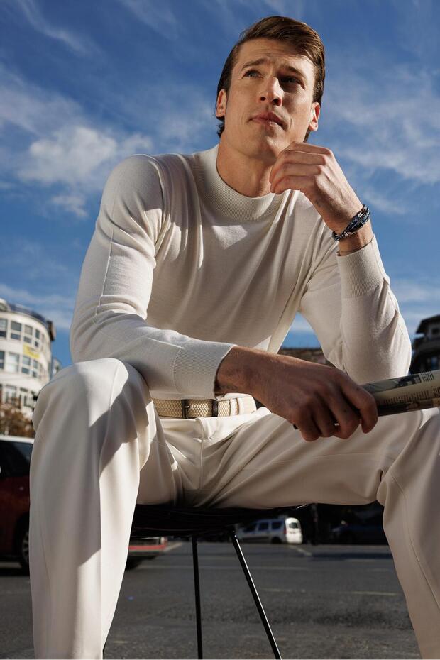 سترة تريكو فاخرة بنصف الياقة المدورة للرجال - 1