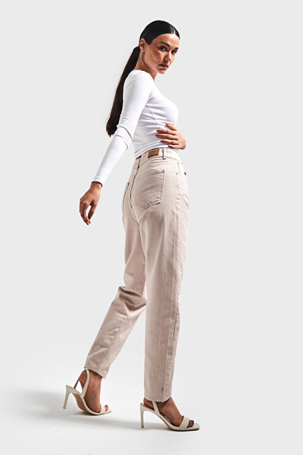 High Waist Beige Mom Jean - 2