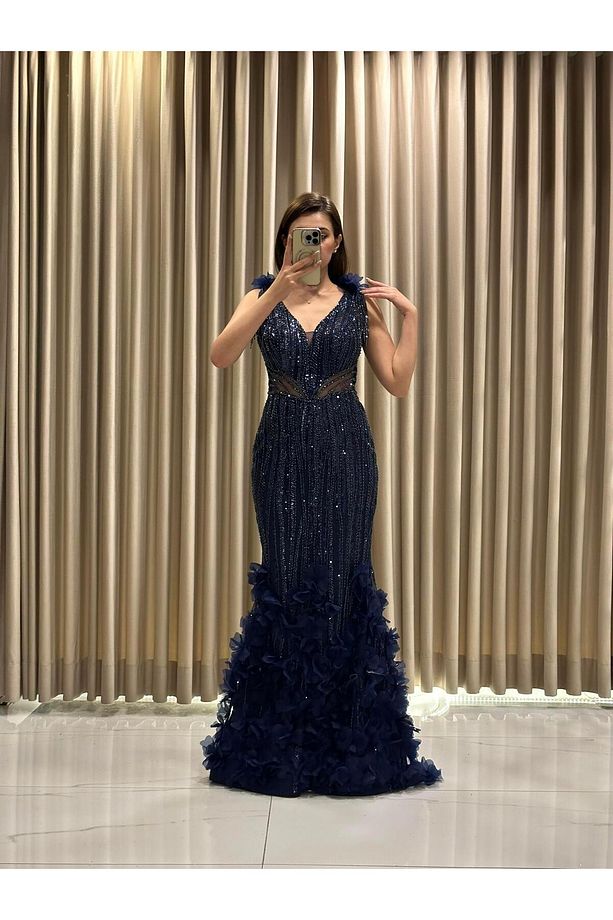 Lacivert 3 Boyutlu V Yaka Balık Model Abiye - 1
