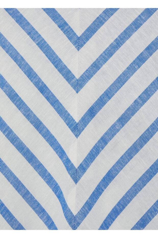 Desenli yırtmaçlı etek - 6