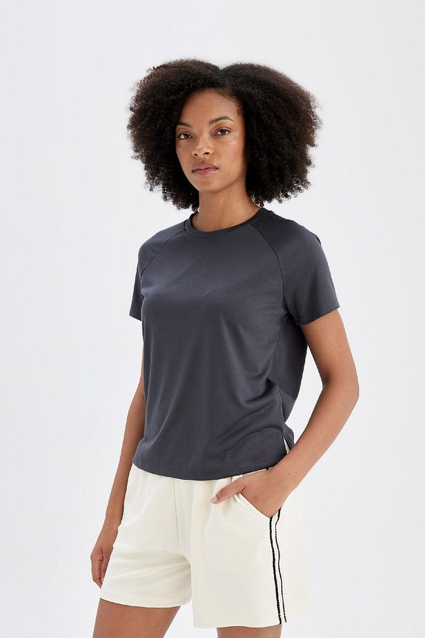 DeFactoFit Standart Fit Sporcu Kısa Paça Modal Şort D1279AX24HS - 4