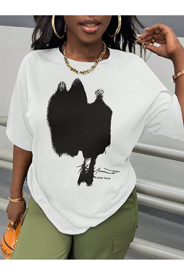 Oversize Cut Short Sleeve Printed T-Shirt