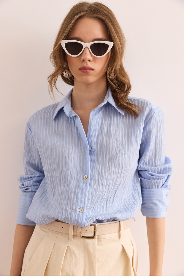 Kadın Bebe Mavi Transparan Detaylı Şık Dokuma Gömlek GML-19001312 - 6