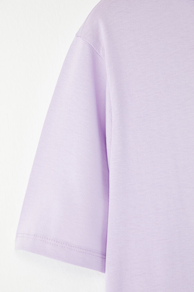 Lila Kokteyl Baskılı Fit Büyük Beden T-shirt TBBSS25BF00068 - 7