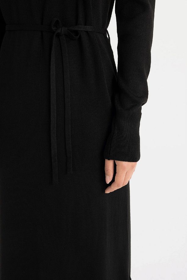 Regular Fit Yarım Balıkçı Yaka Basic Düz Yırtmaçlı Uzun Kollu Maxi Triko Elbise A9807ax24wn - 4