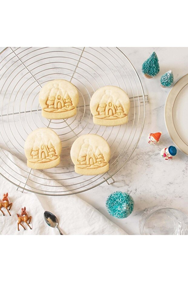 Snow Globe Patterned Cookie Mold - 2