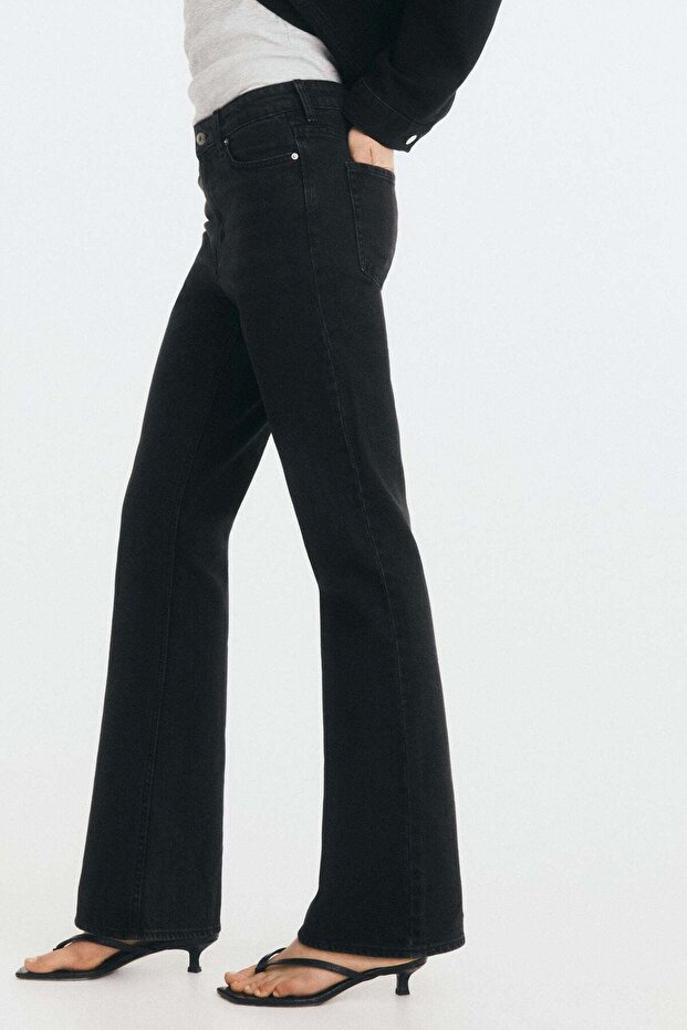 بنطال جينز بقصّة واسعة - 3