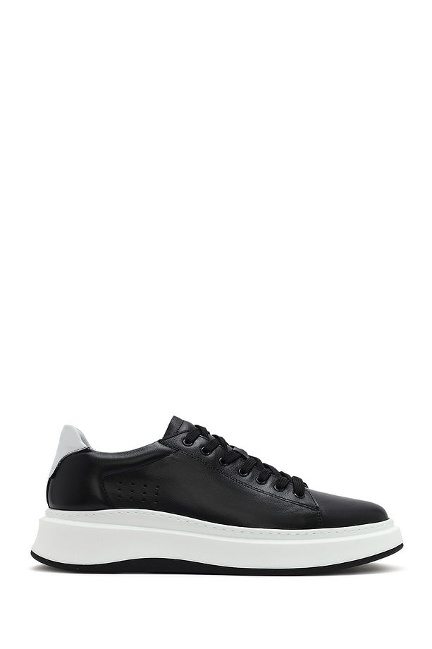 Erkek Siyah Bağcıklı Kalın Tabanlı Deri Sneaker 25SFD610918 - 1