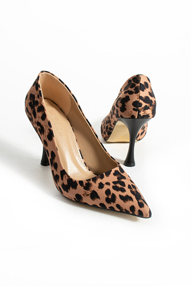 Leopar Desenli Vegan Deri İnce Topuklu Ayakkabı 9cm Sivri Burun Şık Rahat Kadın Stiletto - 7