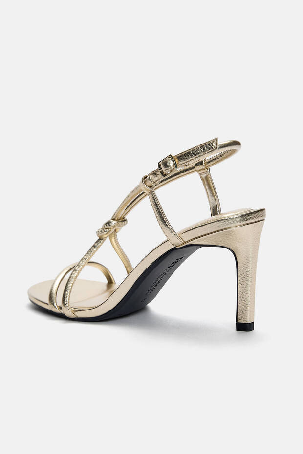 Düğüm detaylı topuklu sandalet - 6