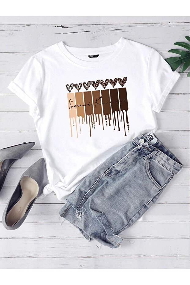 Leopard Pattern Hearts Single Jersey T-Shirt - White Printed Oversize Crew Neck Short Sleeve T-Shirt