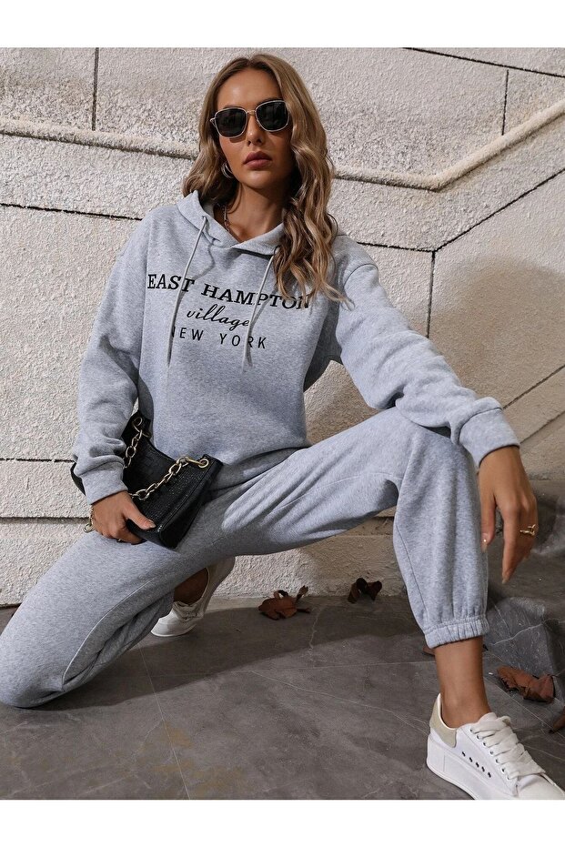 طقم بدلة رياضية هامبتون سويت شيرت Jogger - رمادي مطبوع كبير الحجم بقلنسوة وساق مطاطية