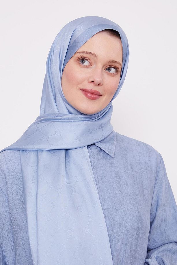 Bebe Mavisi Petek Desen Monogram İpek Şal - 1