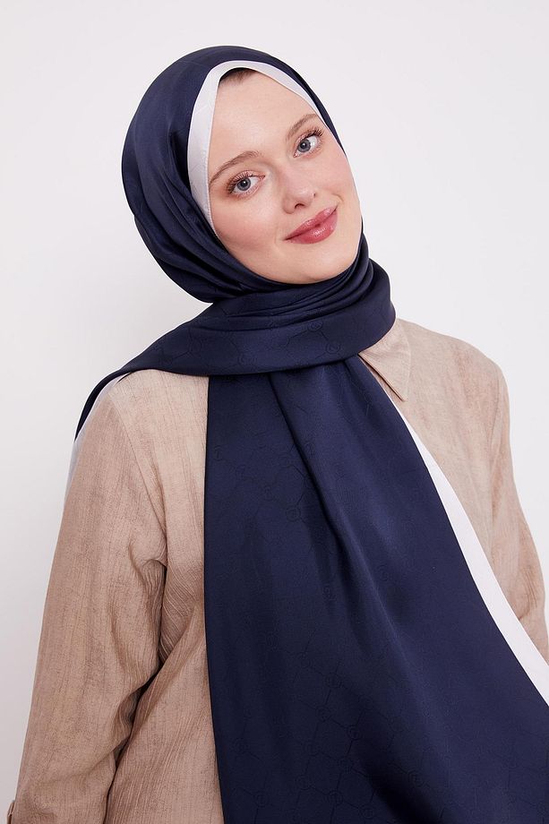 Lacivert - Ekru Petek Desen Monogram İpek Şal - 2