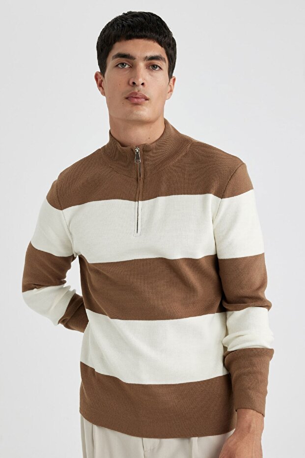 Standard Fit Regular Cut Striped Stand Collar Zippered Knitwear Sweater A9518Ax23Wn