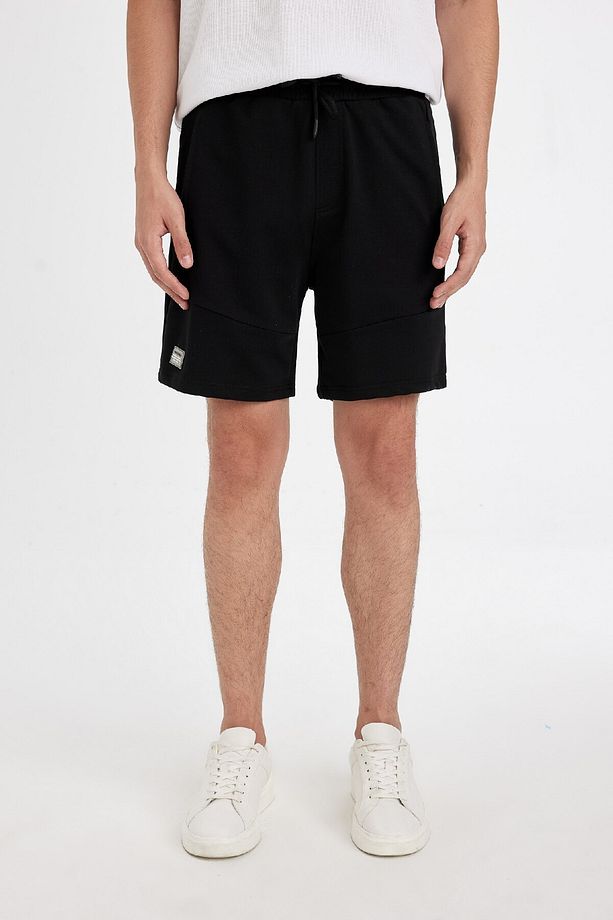 Slim Fit Dar Kesim Dar Paça Basic Düz Şort B8674ax24sm - 5