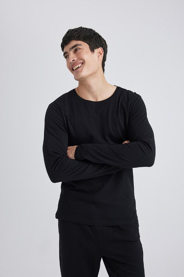 Slim Fit Dar Kesim Bisiklet Yaka Basic Düz Uzun Kollu Pijama Üstü Z2771az24sp - 1