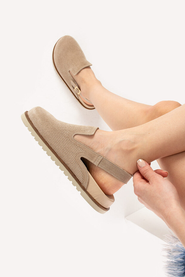 Zuri Kadın Hakiki Deri Tek Tokalı Kaydırmaz Taban Coconat (Taba) Terlik - 5