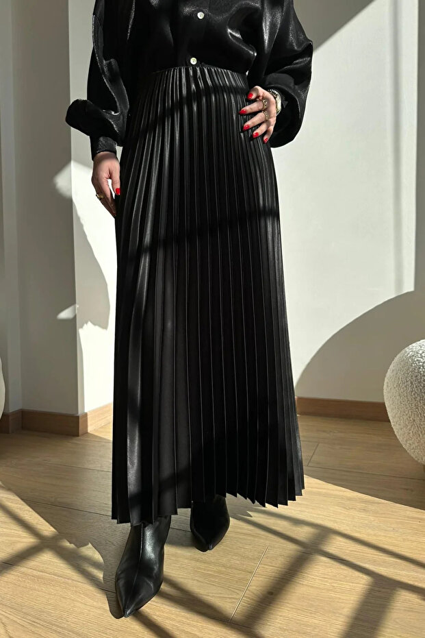 Pleated Long Hijab Skirt
