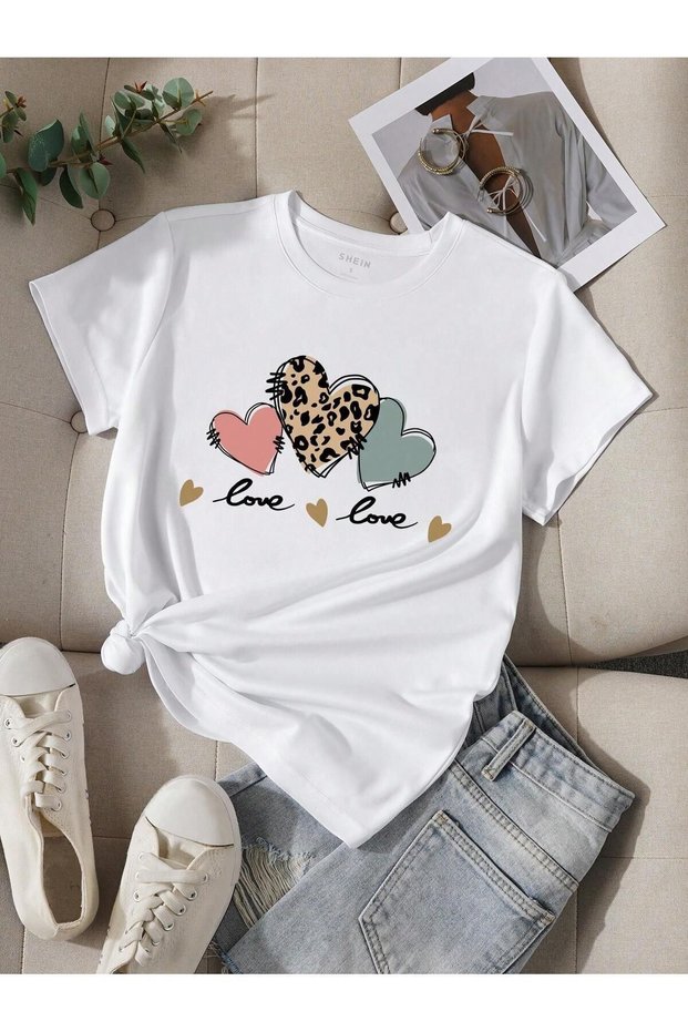 Love Hearts Love T-Shirt - White Printed Oversize Crew Neck Short Sleeve Loose Fit
