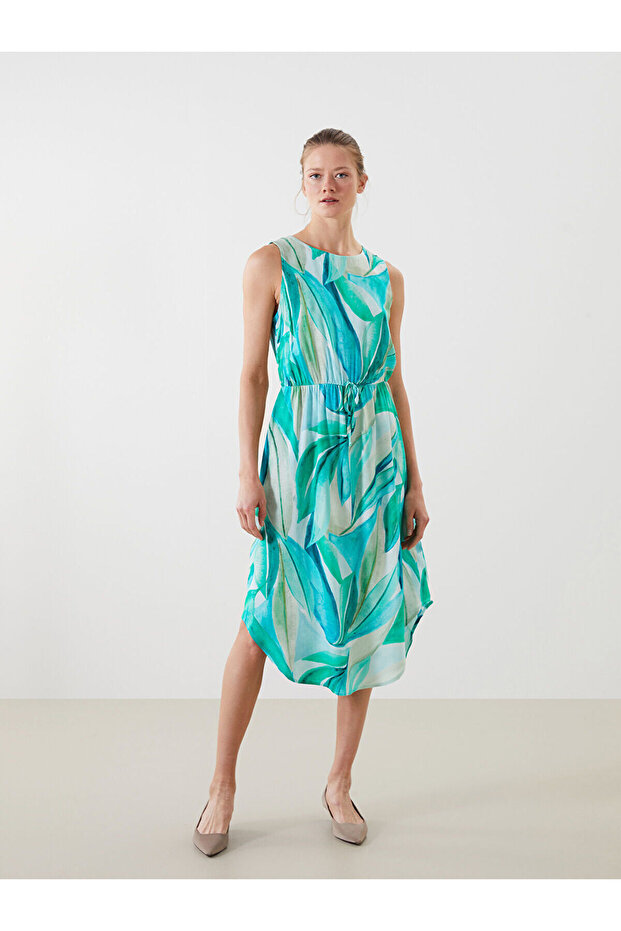 Nevavm Oval Collar Patterned Dress with a Difference