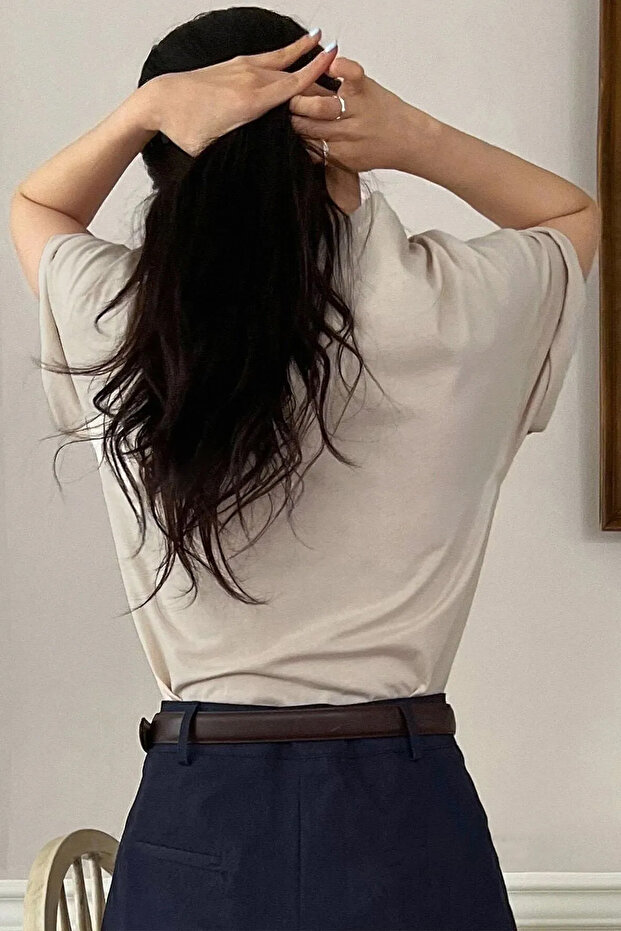 Női bézs klasszikus elöl nyomott oversize póló - 3