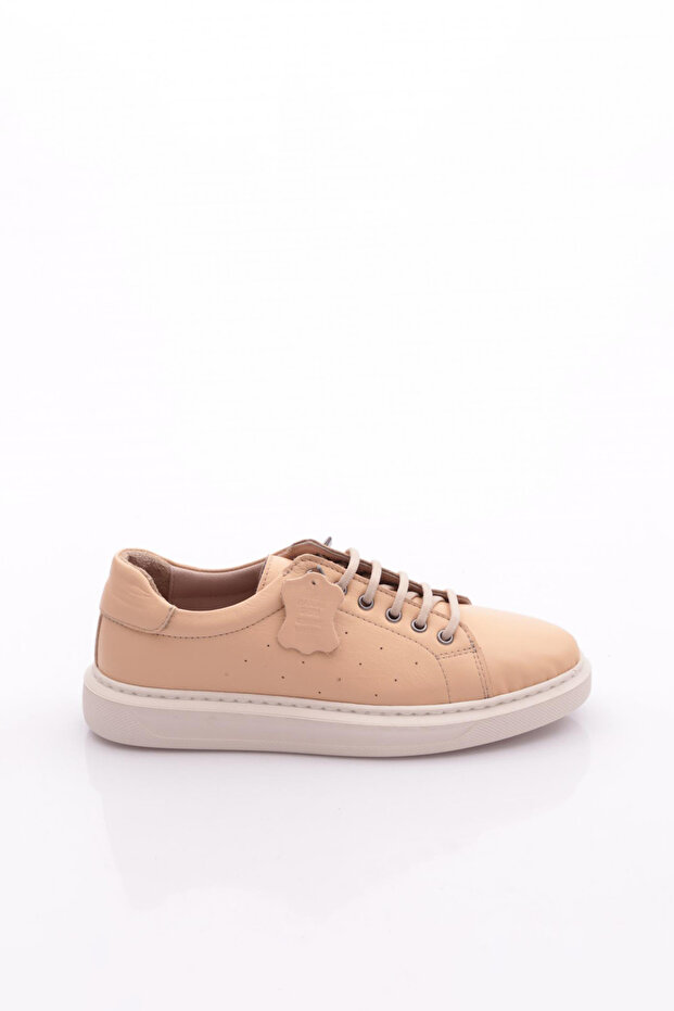 Women’s Lace-Up Flat Sole Sneakers Genuine Leather Beige 26752623