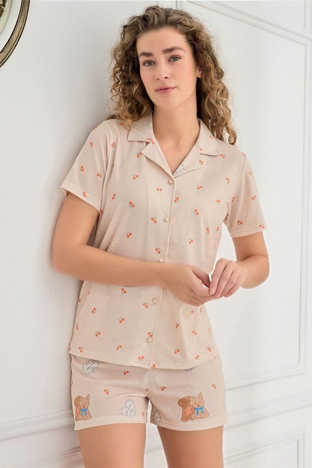 Kadın Kısa Kol Önden Düğmeli Ayıcık Desen Şortlu Bej Pijama Takımı 70115-858 - 1