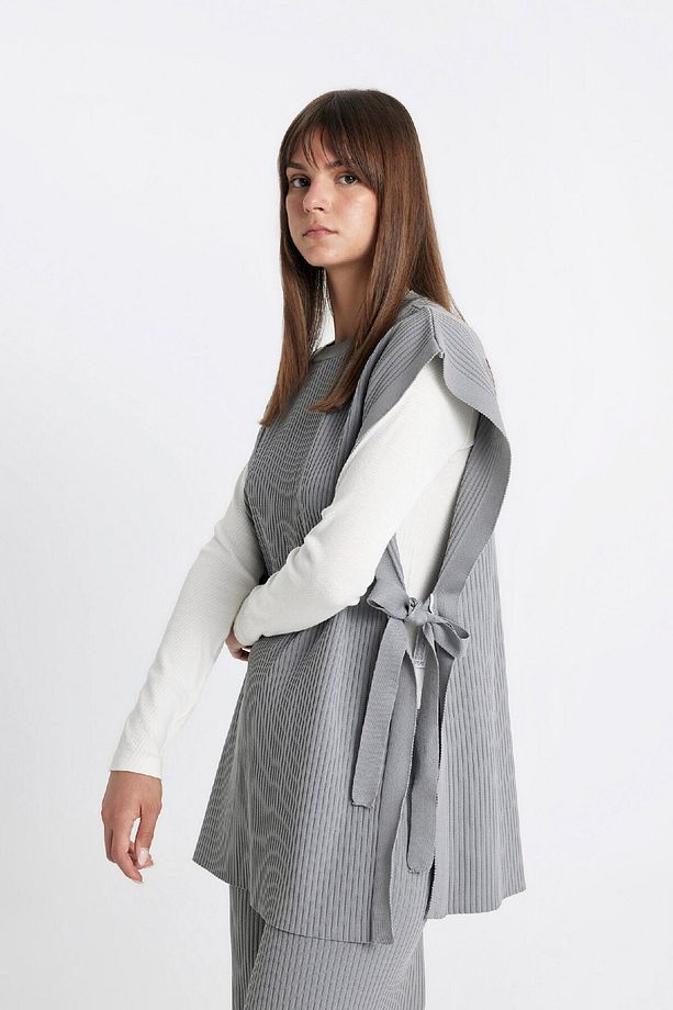 Regular Fit Bisiklet Yaka Basic Düz Yan Bağlamalı Triko Süveter Y1323az24au - 4