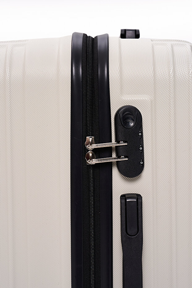 Orta Boy Kırılmaz Valiz 1020 - 5