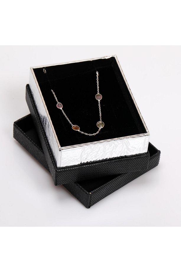 Kumaş Kaplı Kolye Kutusu – 8 x 10 x 4,5 cm - 2