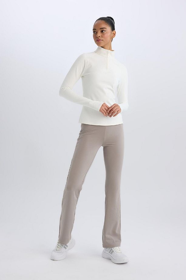 DeFactoFit Flare Fit Sporcu İnce Eşofman Altı İspanyol Paça Standart Boy Basic Düz B3988AX24AU - 3