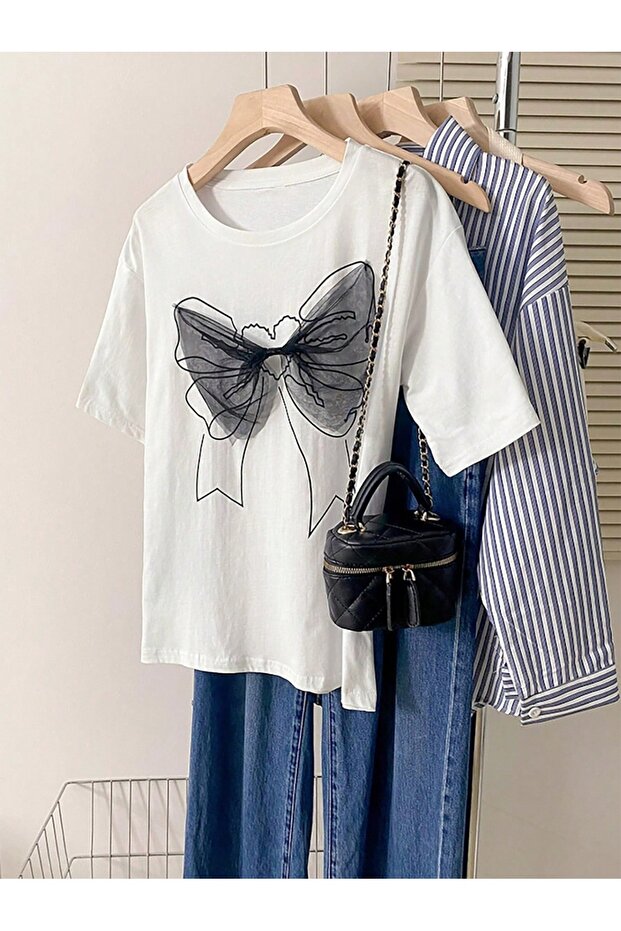 Oversize Cut Short Sleeve Printed T-Shirt