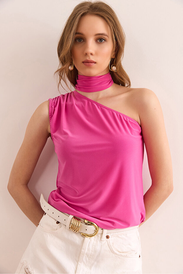 Women's Fuchsia One-Shoulder Accessory Belted Sandy Blouse Blz-19002917