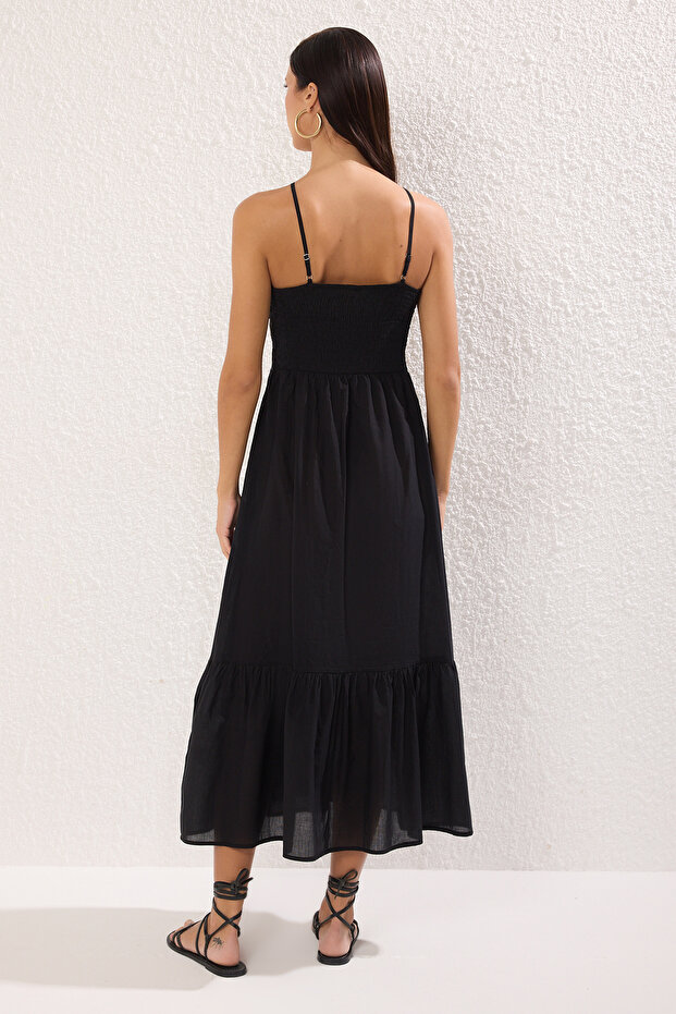 Siyah Dokuma Cut Out Detaylı %100 Pamuk Maxi Plaj Elbise TBESS25EL00110 - 4