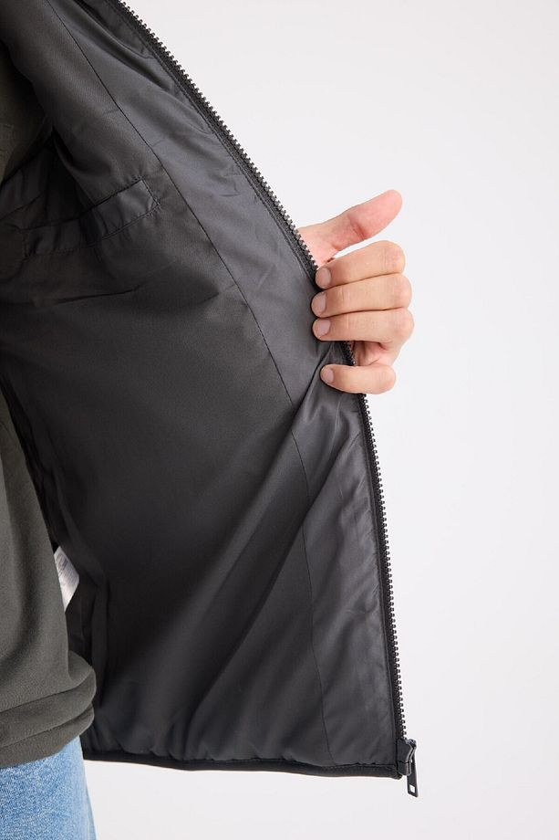 Regular Fit Dik Yaka Fermuarlı Şişme Yelek D6286AX25SP - 6