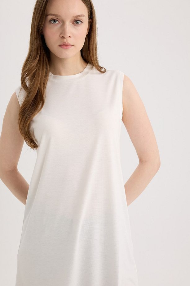 Regular Fit Bisiklet Yaka Basic Düz Kolsuz Tunik A8352ax25sp - 5