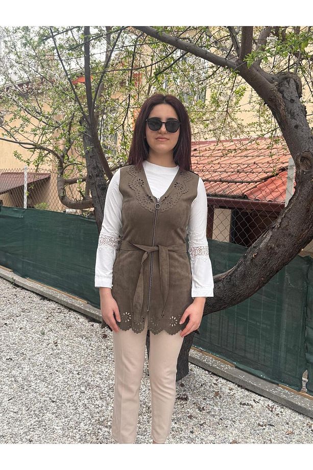 Yelek Gömlek Ile Birlikte - 2