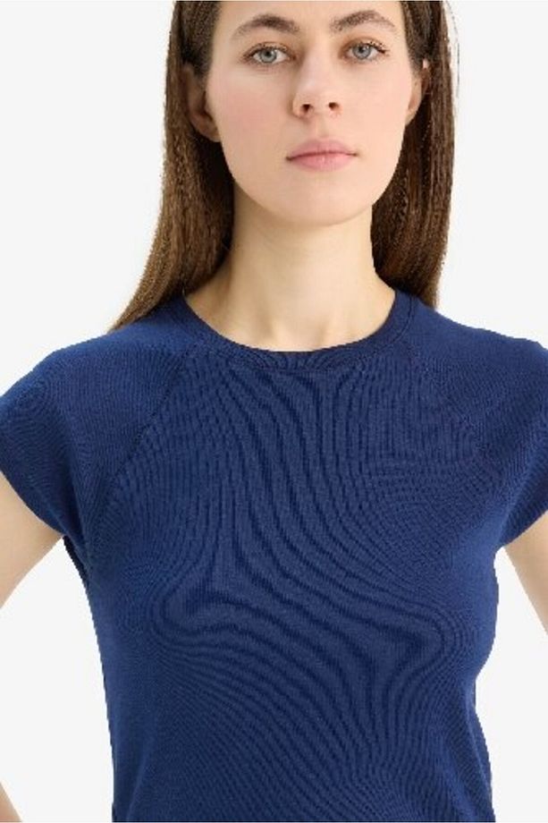 Slim Fit Dar Kesim Bisiklet Yaka Basic Düz Ribana Kısa Kollu Tişört C7334AX25SP - 4
