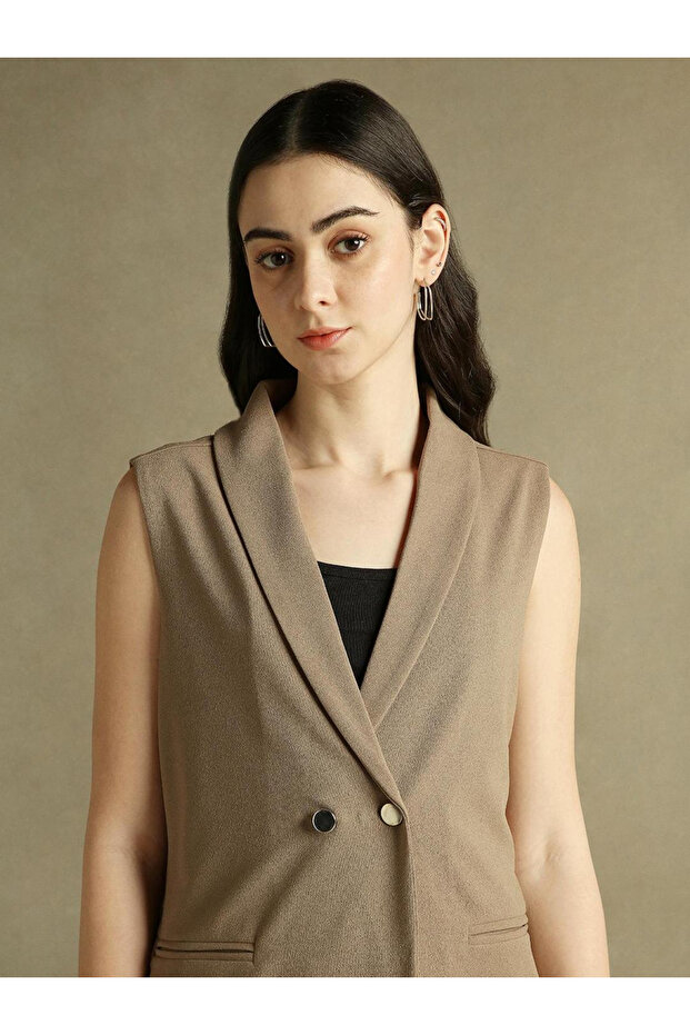 سترة طويلة بدون أكمام وأزرار سادة - 5