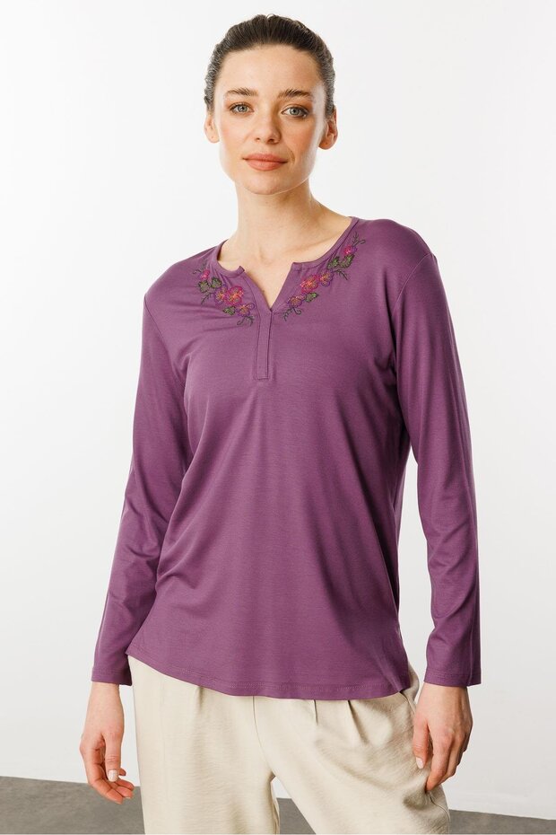 Women's Embroidered Long Sleeve Combed Cotton Blouse Lilac