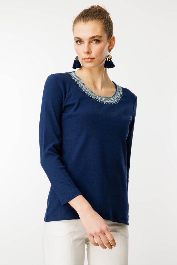 Women's Crew Neck Collar Embroidered Cotton Blouse Navy Blue