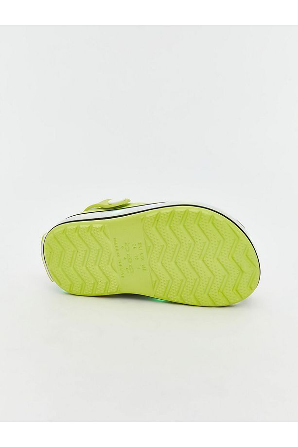 Shining Store'dan Zamansız ve Işıltılı Yeşil Baskılı Işıklı Erkek Çocuk Plaj Sandaleti - 6