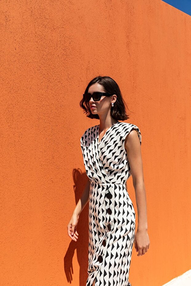 Geometric Patterned Dress 25S40771