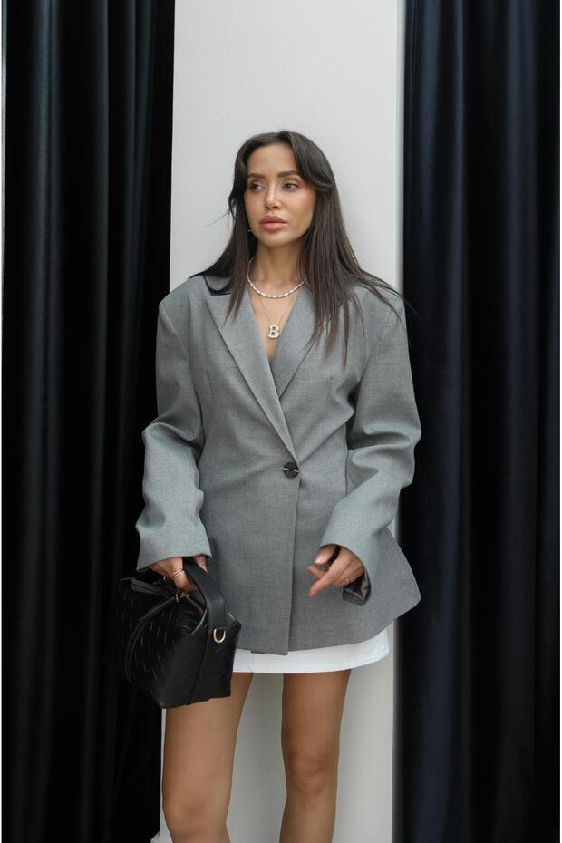 سترة بليزر مبطنة باللون الرمادي - 2